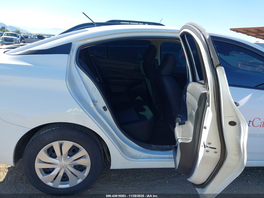 2022 Nissan Versa S VIN: 3N1CN8DV5NL832918 Lot: 43819263