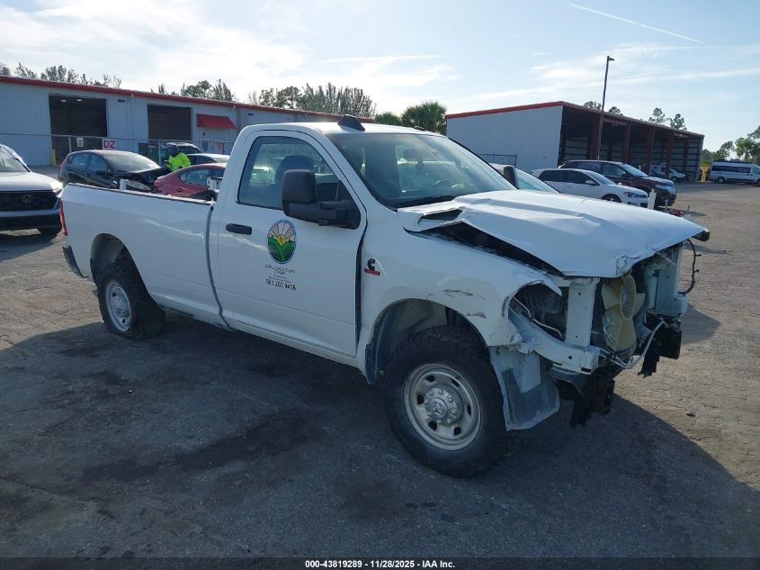 RAM 2500 TRADESMAN 4X2 8 BOX