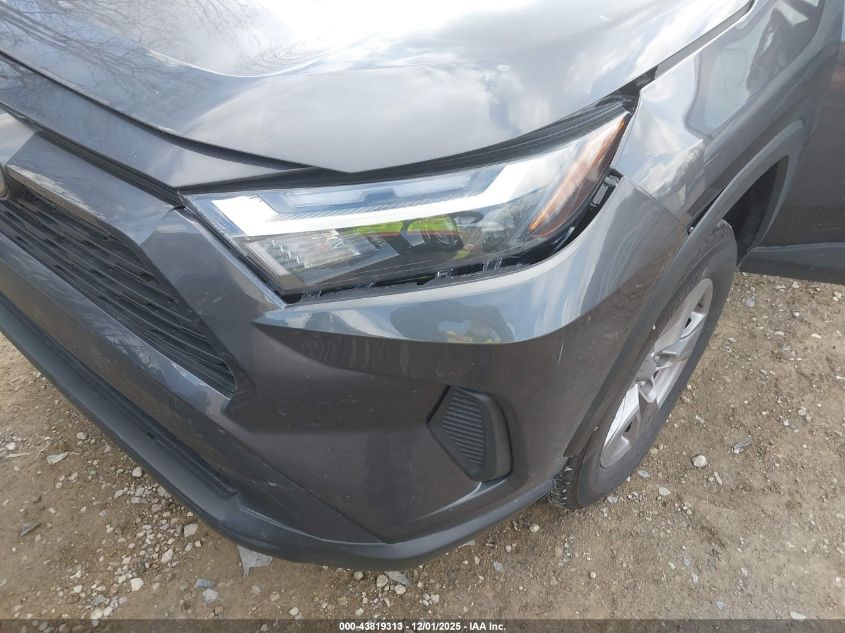 2025 Toyota Rav4 Xle VIN: 2T3W1RFV5SW390980 Lot: 43819313