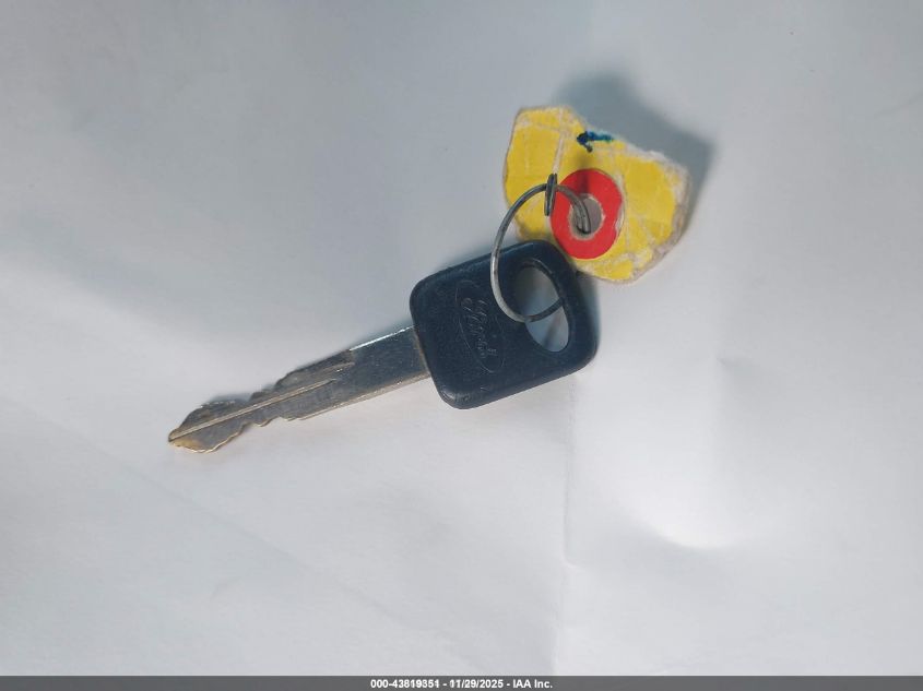 2002 Ford E-150 Commercial/Recreational VIN: 1FDRE14L22HB64563 Lot: 43819351