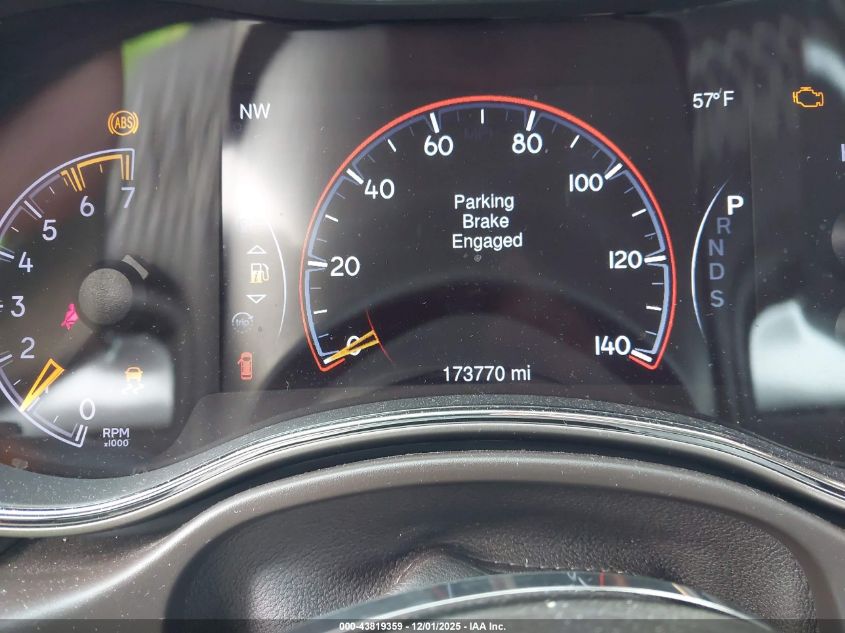 2015 Jeep Grand Cherokee Overland VIN: 1C4RJFCT8FC762691 Lot: 43819359