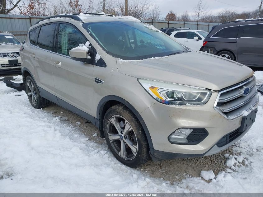 FORD ESCAPE SE