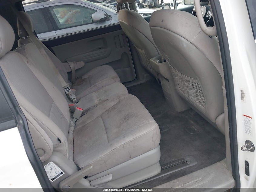 2016 Kia Sedona Lx VIN: KNDMB5C15G6102639 Lot: 43819473