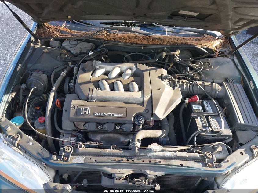 2000 Honda Accord 3.0 Ex VIN: 1HGCG1657YA073410 Lot: 43819519