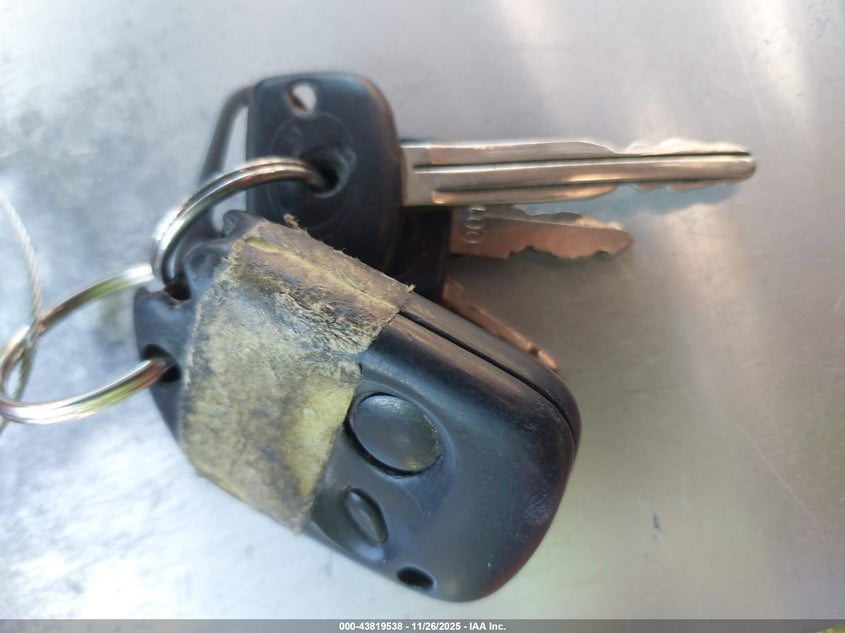 2001 Toyota Tundra Sr5 V8 VIN: 5TBRT341X1S158825 Lot: 43819538