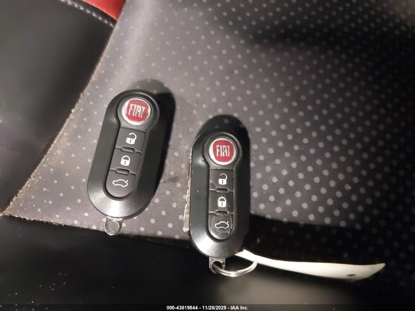 2015 Fiat 500E Battery Electric VIN: 3C3CFFGE7FT709654 Lot: 43819544