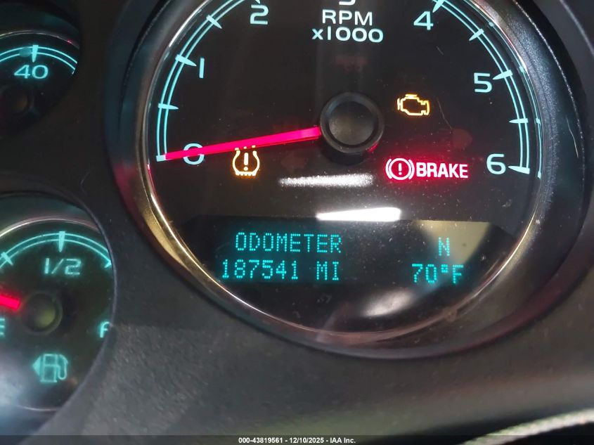 2012 GMC Yukon Sle VIN: 1GKS1AE04CR309205 Lot: 43819561