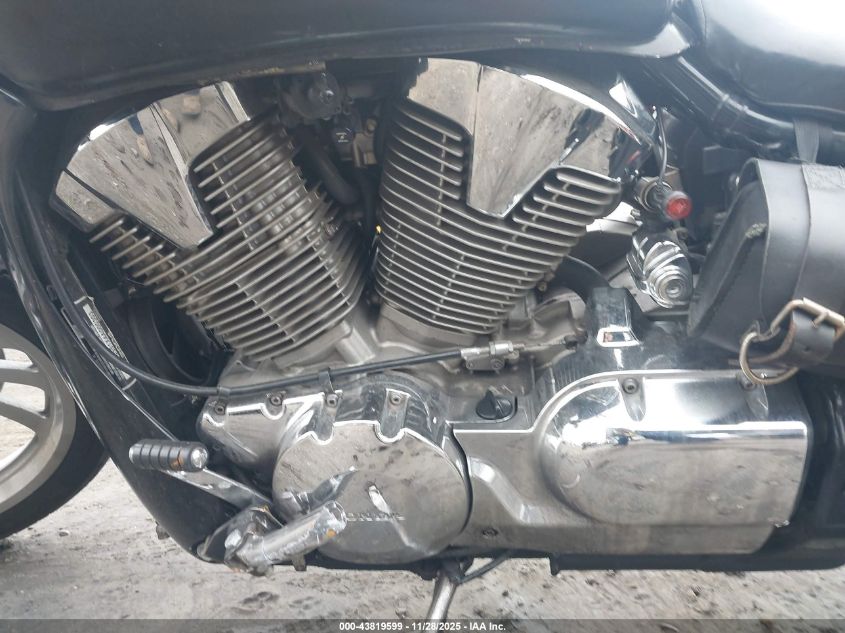 2004 Honda Vtx1300 C VIN: 1HFSC551X4A000303 Lot: 43819599