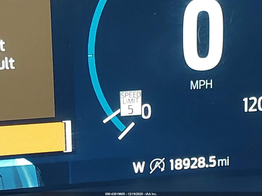 2023 Ford F-150 Platinum VIN: 1FTFW1E89PFD16131 Lot: 43819605