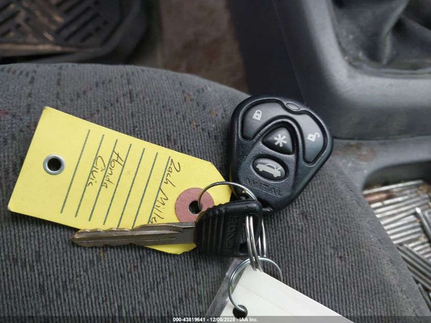 2000 Honda Civic Ex VIN: 1HGEJ8140YL011370 Lot: 43819641