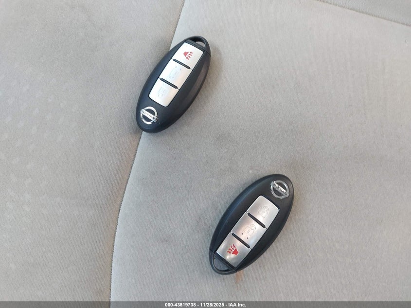 2011 Nissan Leaf Sl VIN: JN1AZ0CP1BT007143 Lot: 43819738