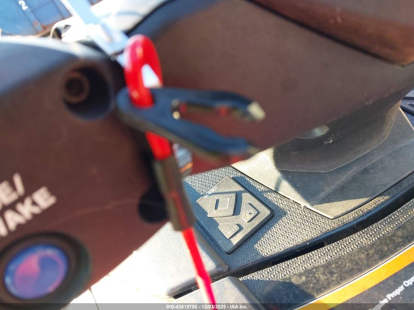 2023 Yamaha Vx VIN: YAMA2262C323 Lot: 43819750