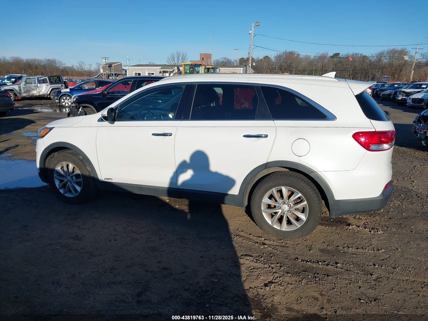 2016 Kia Sorento 2.4L Lx VIN: 5XYPGDA35GG092611 Lot: 43819763