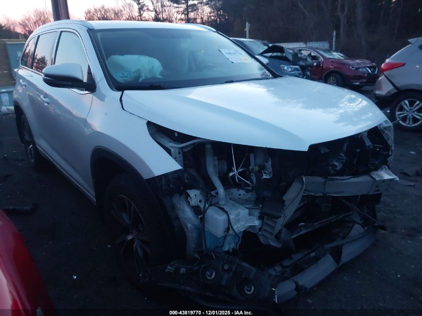 TOYOTA HIGHLANDER XLE V6