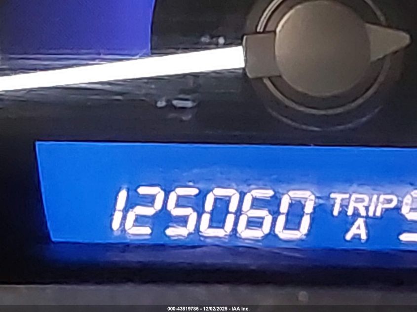 2008 Honda Civic Lx VIN: 1HGFA16558L045205 Lot: 43819786