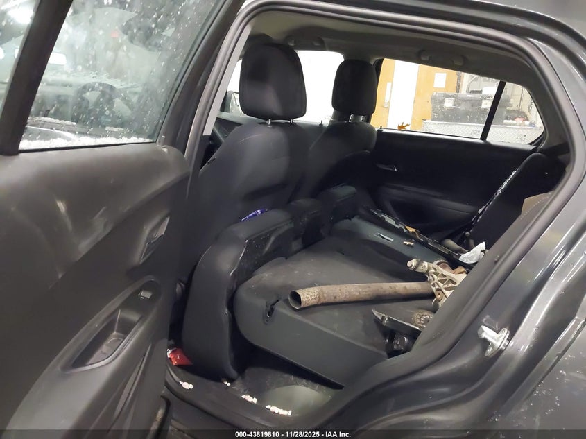 2019 Chevrolet Trax Ls VIN: 3GNCJNSB5KL267072 Lot: 43819810