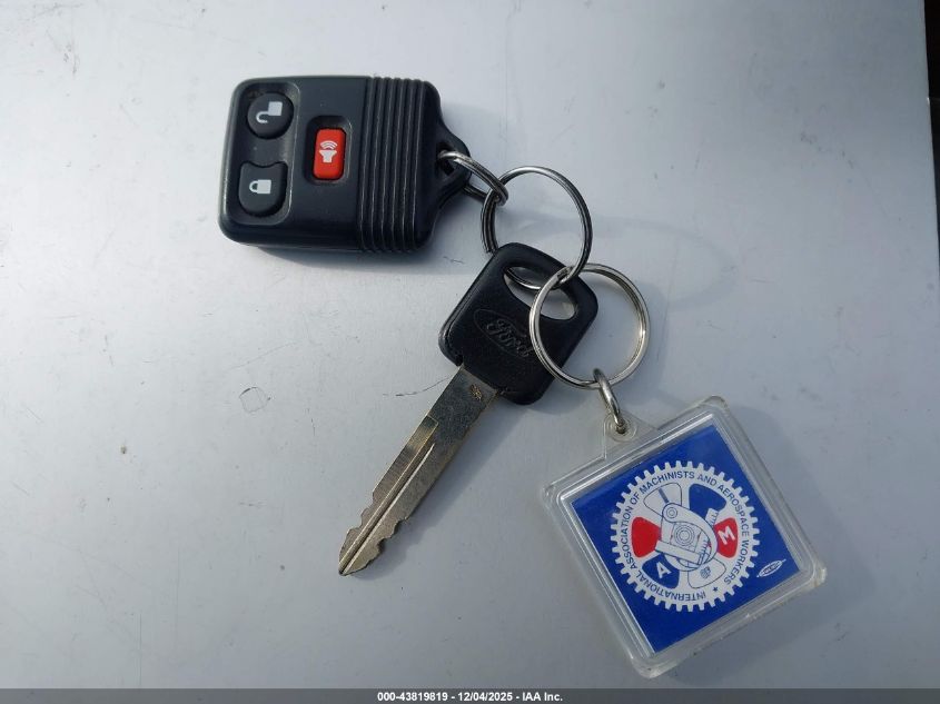 2002 Ford E-150 Commercial/Recreational VIN: 1FTRE14282HA75186 Lot: 43819819