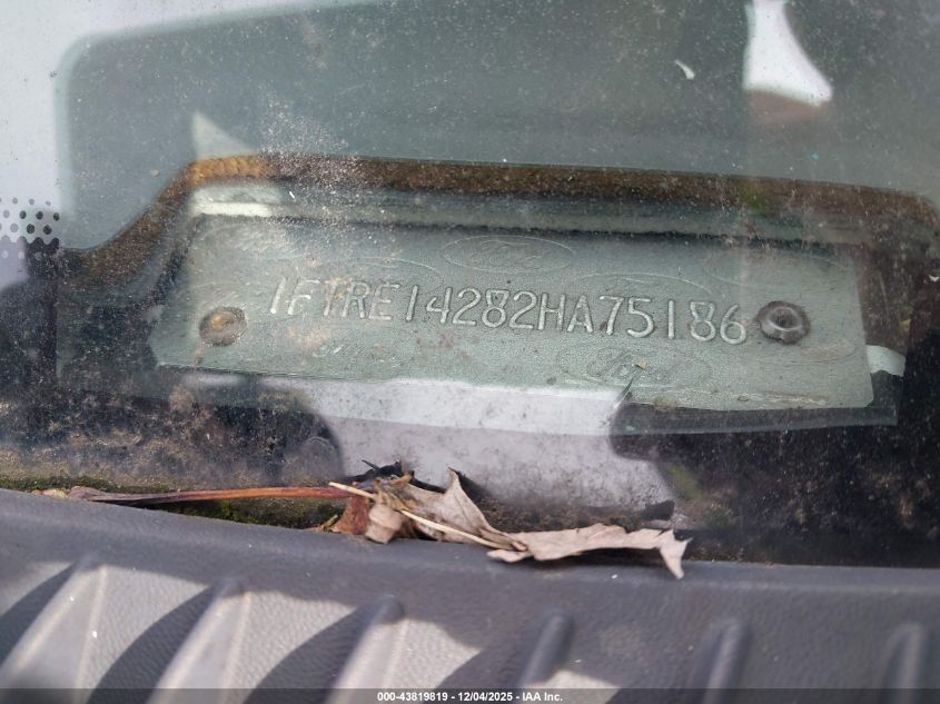 2002 Ford E-150 Commercial/Recreational VIN: 1FTRE14282HA75186 Lot: 43819819