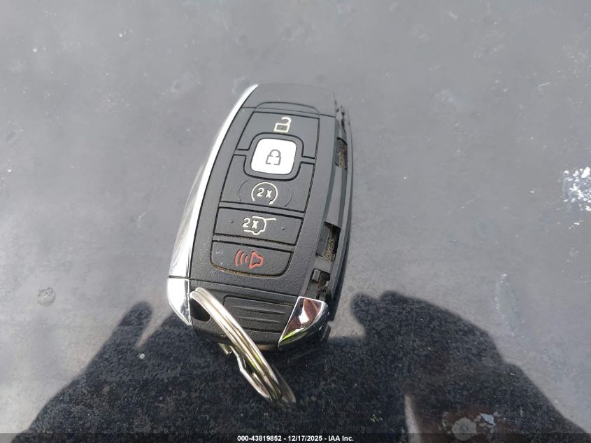 2019 Lincoln Mkc Black Label VIN: 5LMCJ4D90KUL11720 Lot: 43819852