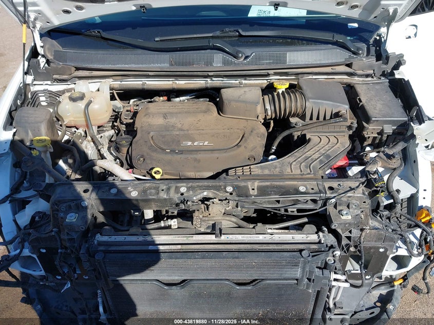 2017 Chrysler Pacifica Touring-L Plus VIN: 2C4RC1EG6HR752572 Lot: 43819880