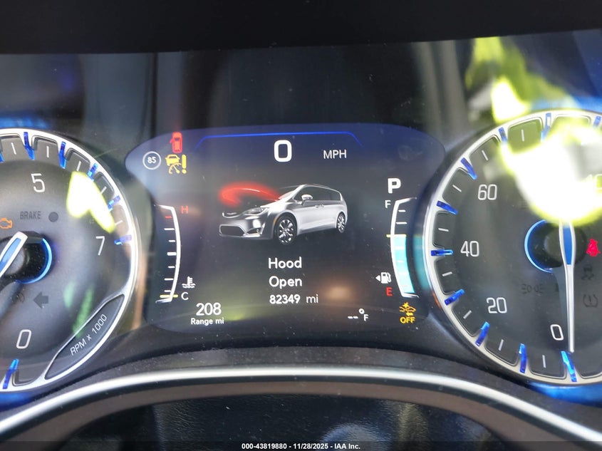 2017 Chrysler Pacifica Touring-L Plus VIN: 2C4RC1EG6HR752572 Lot: 43819880