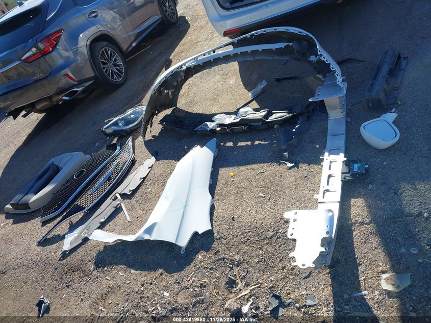 2017 Chrysler Pacifica Touring-L Plus VIN: 2C4RC1EG6HR752572 Lot: 43819880