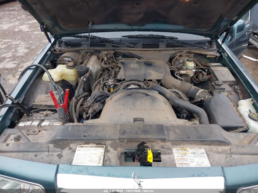 1996 Lincoln Town Car Sgn/Dmnd Anv/Cypress/Jn VIN: 1LNLM82W4TY711221 Lot: 43819886