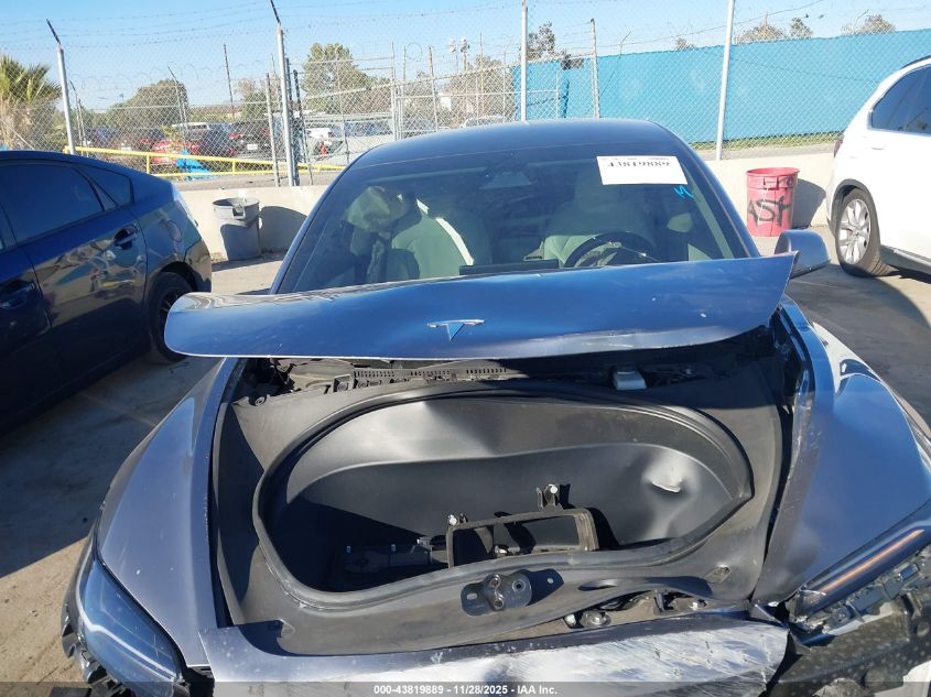 2024 Tesla Model 3 Long Range Dual Motor All-Wheel Drive/Rear-Wheel Drive VIN: 5YJ3E1EA2RF857585 Lot: 43819889