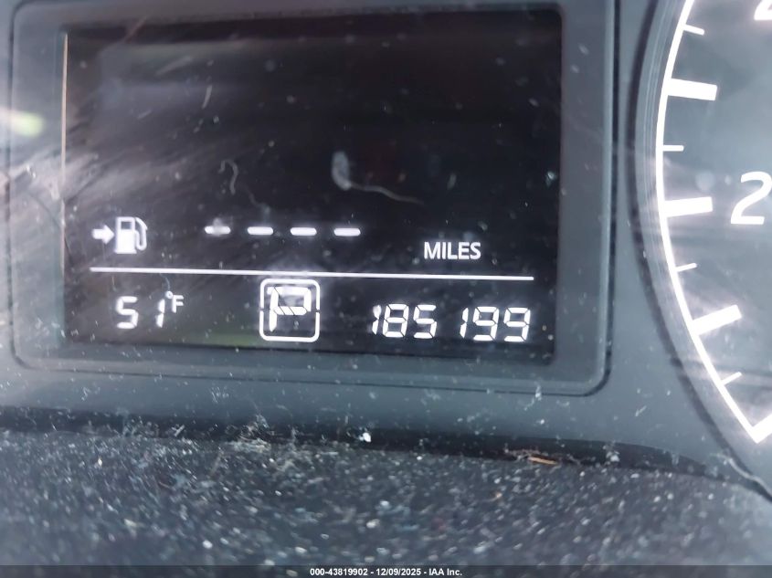 2017 Nissan Sentra S VIN: 3N1AB7AP1HY410166 Lot: 43819902