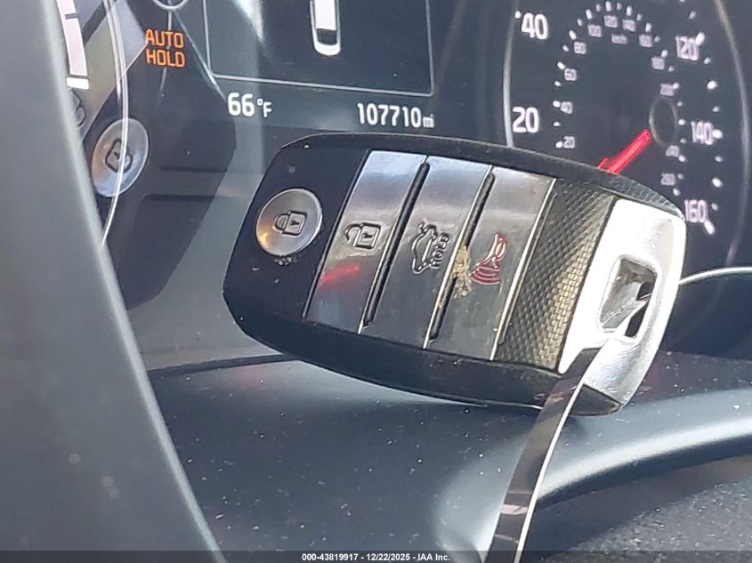 2017 Kia Optima Hyb Ex VIN: KNAGU4LC9H5004821 Lot: 43819917