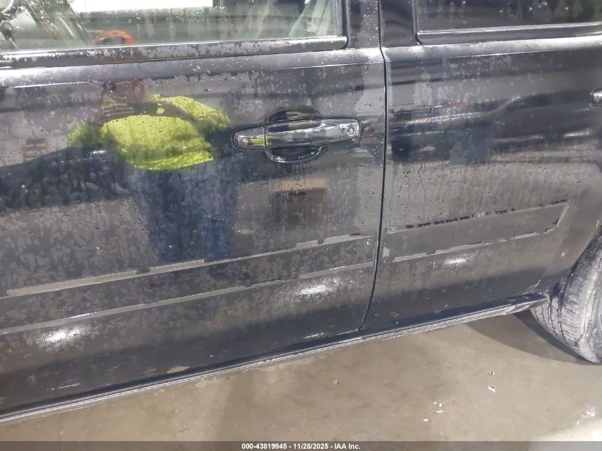 2008 GMC Yukon Denali VIN: 1GKFK63898J126490 Lot: 43819945