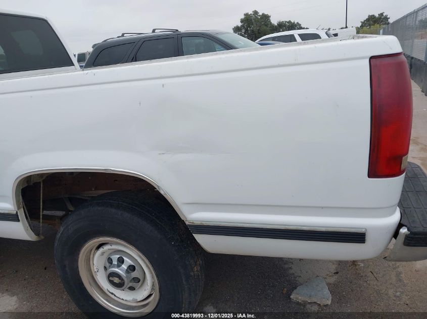 1998 Chevrolet C2500 Fleetside VIN: 1GCGC29R0WE179087 Lot: 43819993