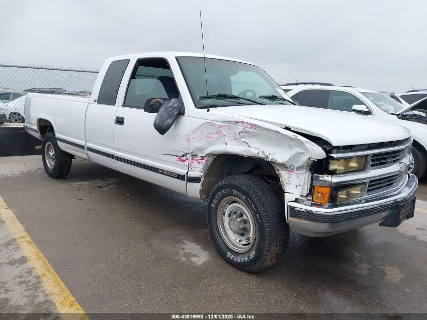 1998 Chevrolet C2500 Fleetside VIN: 1GCGC29R0WE179087 Lot: 43819993