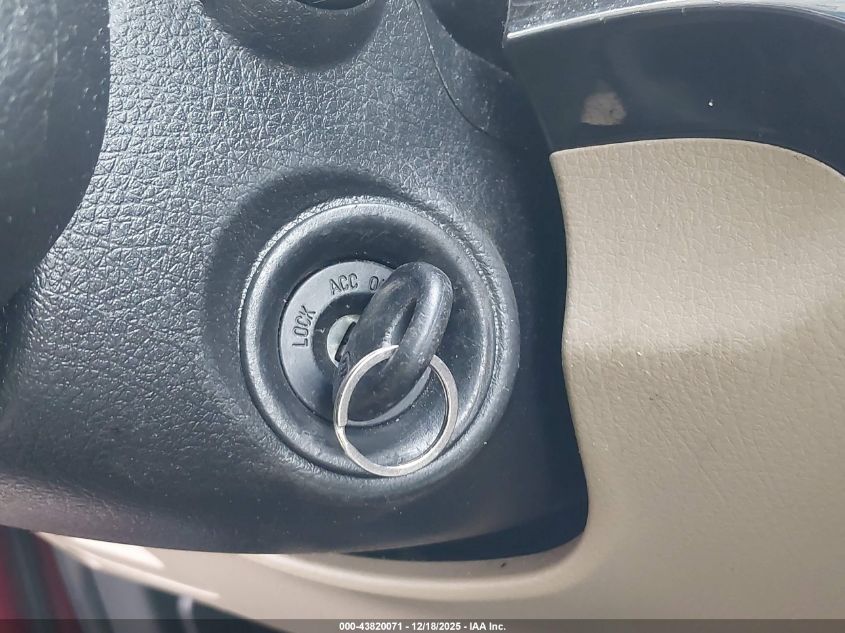 2011 Kia Sorento Lx VIN: 5XYKT3A14BG041608 Lot: 43820071