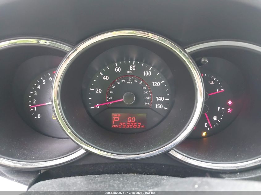 2011 Kia Sorento Lx VIN: 5XYKT3A14BG041608 Lot: 43820071