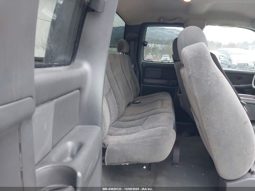 2003 Chevrolet Silverado 1500 Ls VIN: 2GCEK19TX31189851 Lot: 43820123