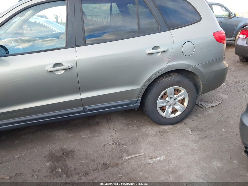 2009 Hyundai Santa Fe Gls VIN: 5NMSG13D69H331199 Lot: 43820131