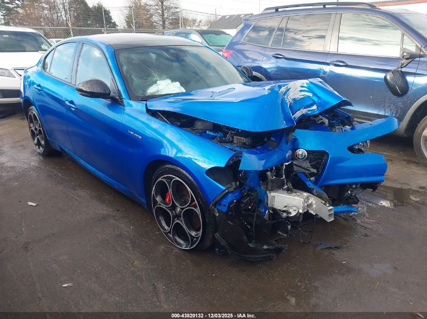 ALFA ROMEO GIULIA VELOCE AWD