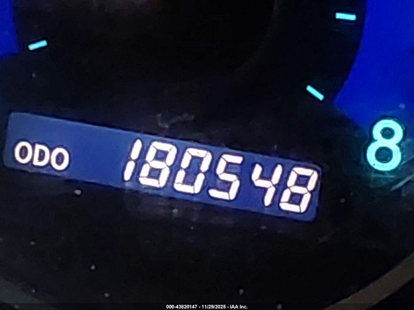 2008 Toyota Sienna Limited VIN: 5TDBK22C88S008992 Lot: 43820147