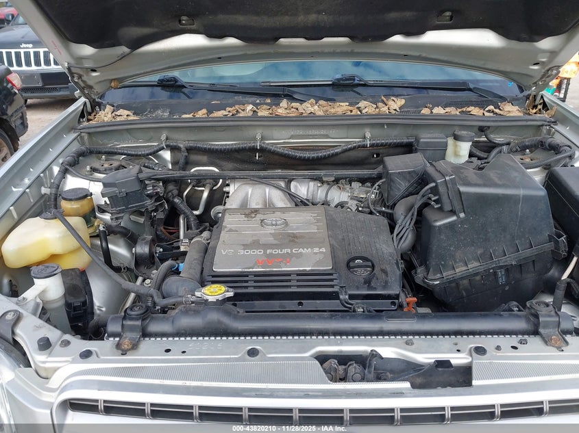 2003 Toyota Highlander Limited V6 VIN: JTEHF21A830135165 Lot: 43820210
