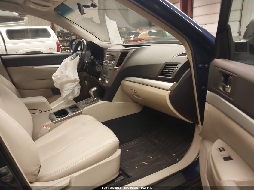 4S4BRBCC7B3370570 2011 SUBARU OUTBACK photo no. 5
