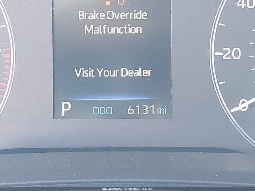 2025 Toyota Corolla Le VIN: 5YFB4MDE6SP334925 Lot: 43820228