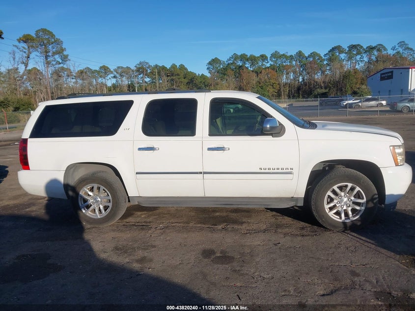 2010 Chevrolet Suburban 1500 Ltz VIN: 1GNUCKE07AR101859 Lot: 43820240