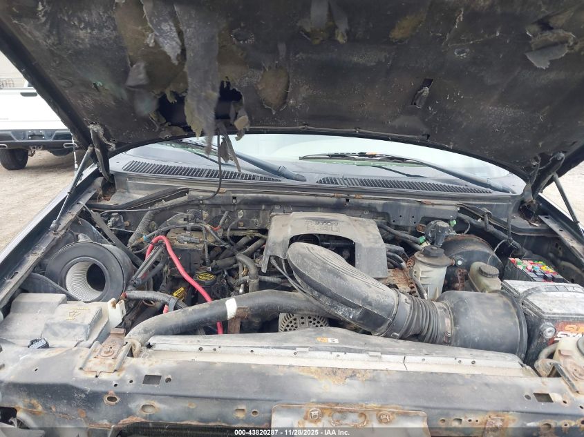 2002 Ford F-150 Lariat/Xlt VIN: 1FTRW08L42KA98140 Lot: 43820287