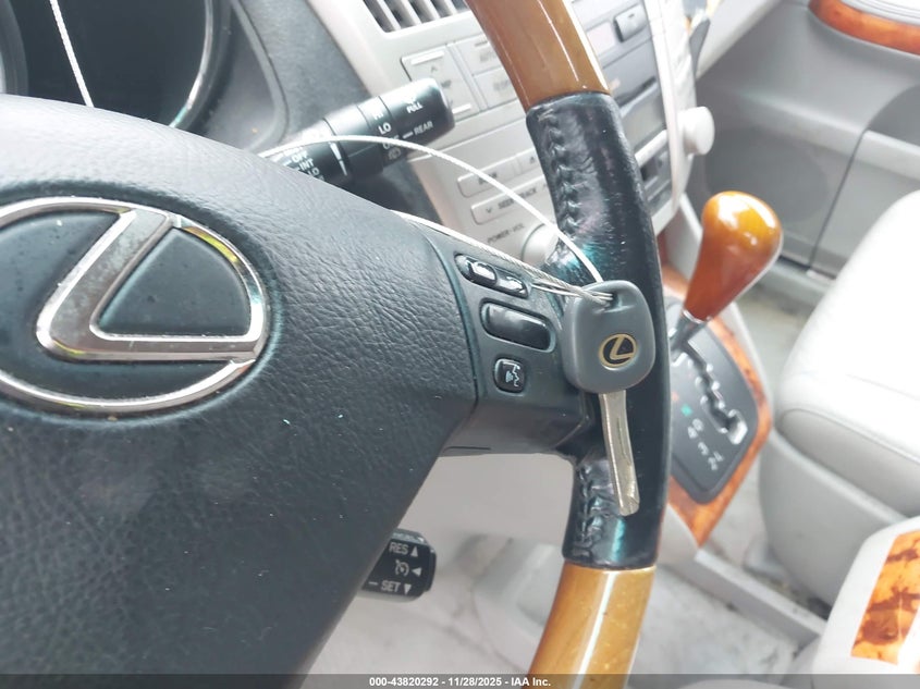 2005 Lexus Rx 330 VIN: 2T2GA31U25C039390 Lot: 43820292