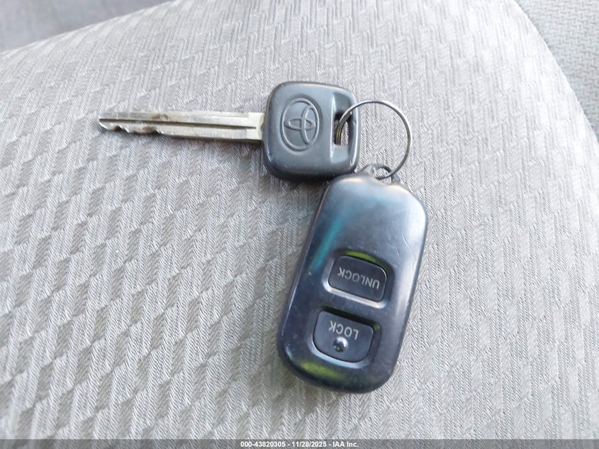 2006 Toyota Highlander VIN: JTEGD21A160146188 Lot: 43820305