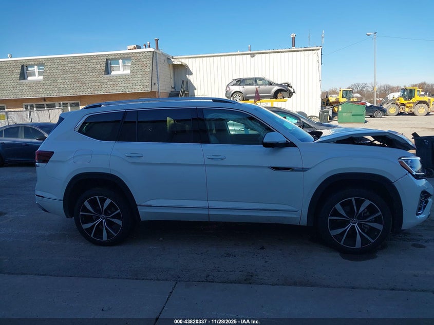 2024 Volkswagen Atlas 2.0T Sel Premium R-Line VIN: 1V2FR2CA0RC558988 Lot: 43820337
