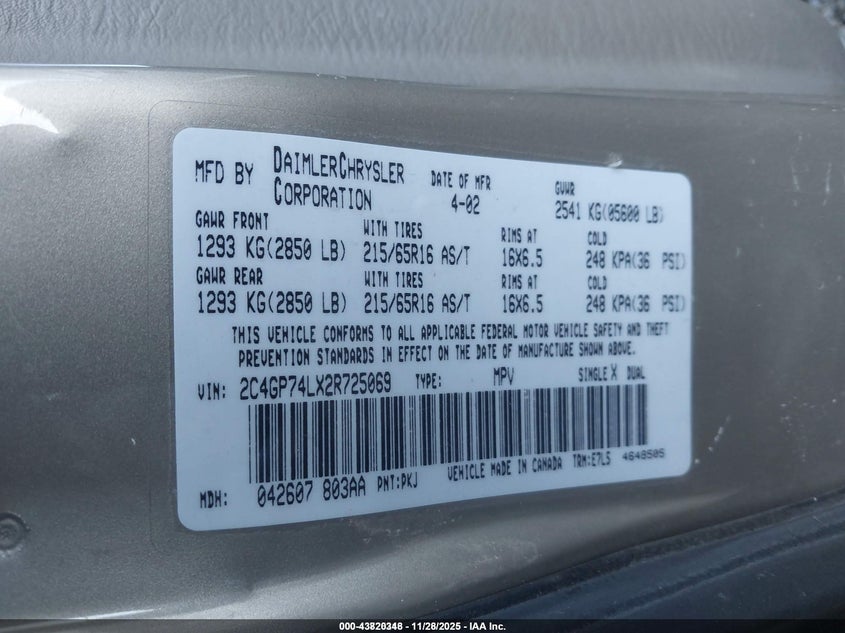 2002 Chrysler Town & Country Ex VIN: 2C4GP74LX2R725069 Lot: 43820348