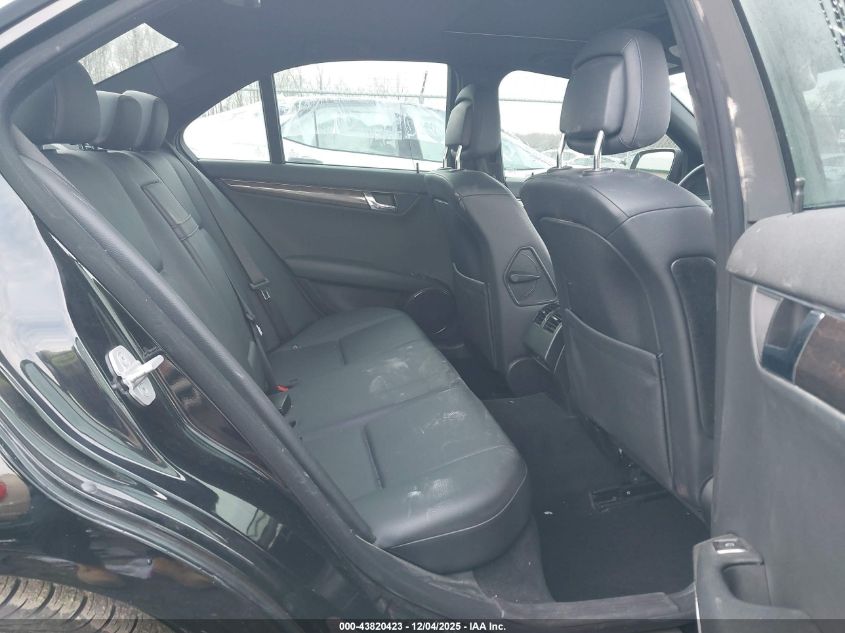 2008 Mercedes-Benz C 350 Sport VIN: WDDGF56X18R027056 Lot: 43820423