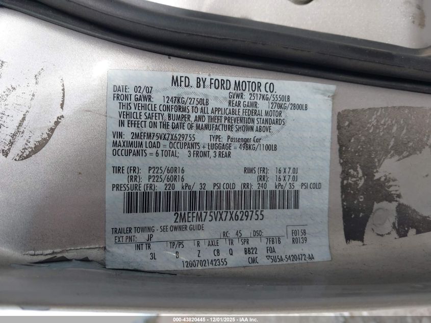 2007 Mercury Grand Marquis Ls VIN: 2MEFM75VX7X629755 Lot: 43820445